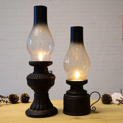 Creative Resin Crafts Nostalgic Kerosene Lamp Candle Holder Decoration Vintage Glass Cover Lantern Candlesticks Home Decor Gifts
