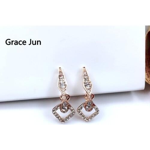 Womens Clip on Earrrings No Pierced Fashion Rhinestone Crystal Geometric Clip Earrings Luxury Bridal Wedding Accessory Bijoux