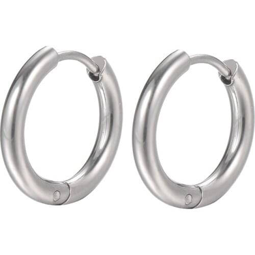 Bettyuev New Arrival Round Shape Earring For Female Noble White Gold Jewelry Wedding Party Cute Decoration Shiny Gift