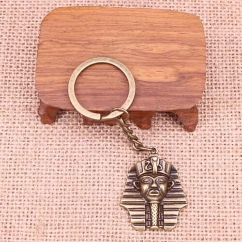 20pcs New Fashion Keychain 36x28mm egyptian king tut tutankhamen Pendants DIY Men Jewelry Car Key Chain Souvenir For Gift