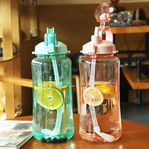 Large Capacity Outdoor Drinking Bottles With Straw Sports Plastic Water Bottle Portable Travel Shaker Pot Tea Cups Wholesale