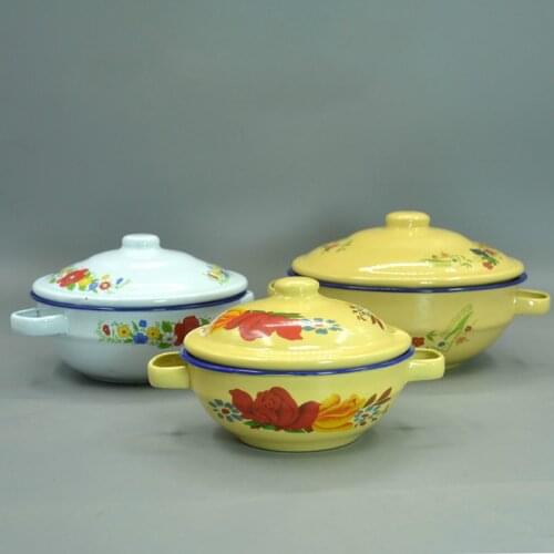 Old fashioned nostalgia Enamel bowl with cover, curry bowl, enamel pot with two ears, enamel bowl