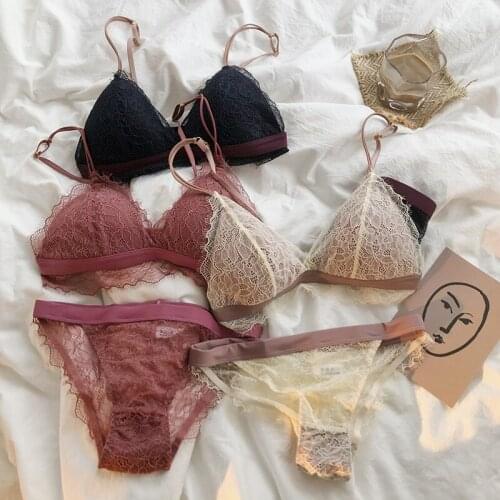 Wriufred Eyelash Lace Lingerie Underpants Set Sexy Triangle Cup Non-Bump Underwear Gather Women Plus Size Bra Set