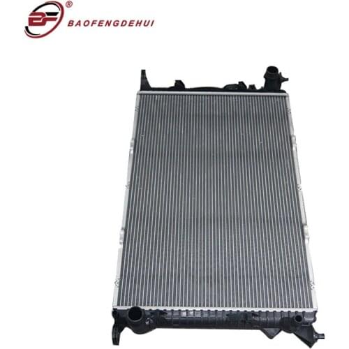 Car Radiator 8K0121251H For Audi A4 A4AR A4Q A5CA A5C0 A6 A6AR A6Q A7 AQ5 For Volkswagen SVW Phideon Engine Radiator Water Tank