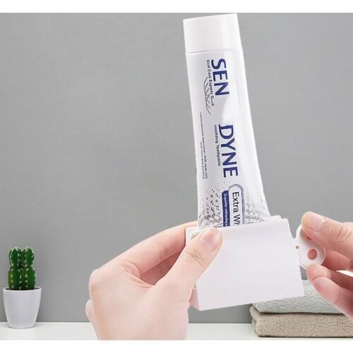 Home Plastic Toothpaste Tube Squeezer Easy Dispenser Rolling Holder Bathroom Supply Tooth Cleaning Accessories