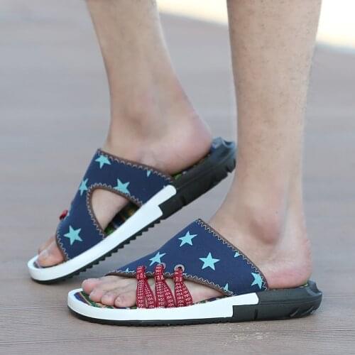 Graffiti Mens Slippers Outdoor Lightweight Non Slip Slipper New Summer Beach Slippers Men House Shoes Male Pantuflas Zapatillas