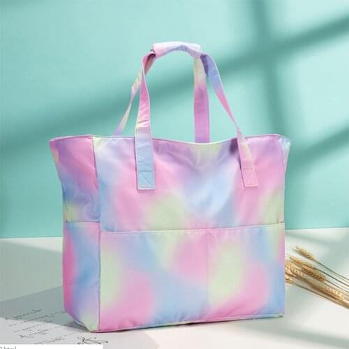 2021 New Womens Leisure Beach Bag With Large Capacity Color Print Travel Bag Dry Separation Canvas Handbags