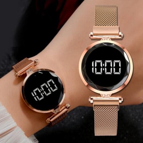 Watches Women Luxury Rose Gold Digital LED Ladies Dress Bracelet Magnetic Quartz Womens Watches Wristwatch Relogio Feminino