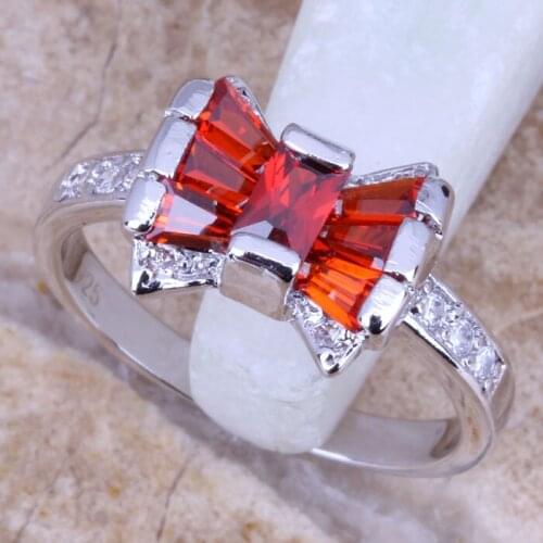 Unusual White CZ Red Garnet Silver Plated Womens Jewelry Ring Size 6 / 7 / 8 R0719