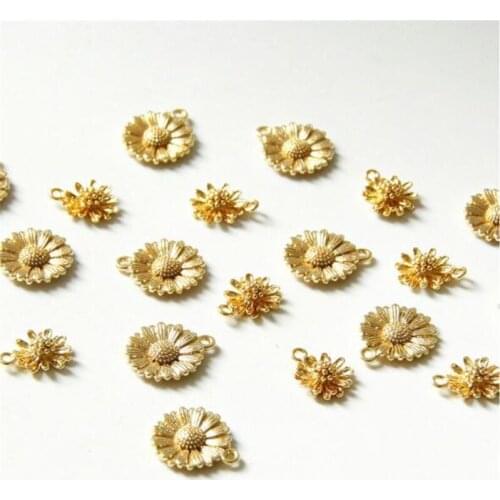 4pcs/lot new creative 18K gold plated sun flower charms round connectors for diy earrings hanging pendant jewelry accessories