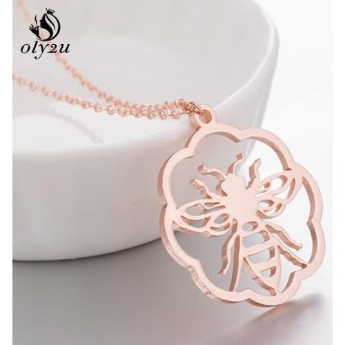 Oly2 Bee Pendant Necklace Stainless Steel Chokers For Women Honey Bee Statement Necklace Jewelry Gift Collares collier femme