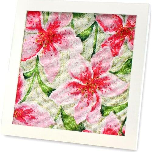 Fishxx Cross Stitch Cross220-4flowers[Blooming lilies]cotton thread and cloth , water-soluble,100% accurate,11CT,embroidery