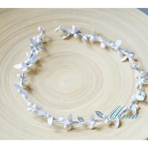 10PCS Handmade Winter white Berries white stems Woodland Rustic Flower Crown Headband Floral Halo Boho Daylife Wedding Party