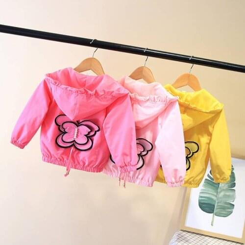 INS hot Girls jacket 1-5 years old spring and autumn Candy colors baby girls hooded cartoon butterfly coat 3 color gift cute