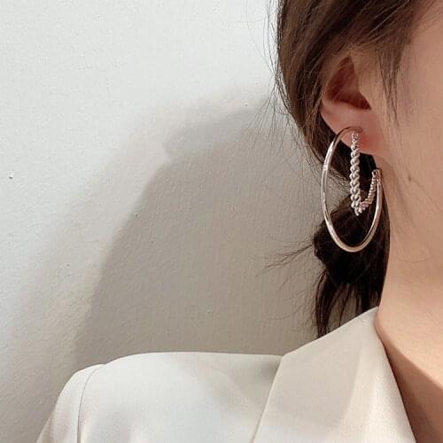 Korea New Design Needle Moon Chain C Shape Big Hoop Earrings Female Jewelry For Women Girls Gift Party