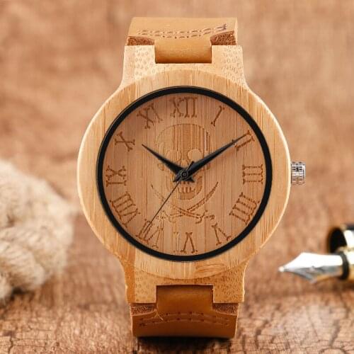 Creative Wood Watches Pirate Roman Numbers Skull Wrist Watch Nature Bamboo Quartz Watch Mens Sports Causal Clock Gift Item