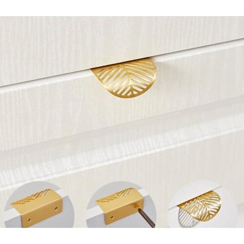 1PCs Invisible Alloy Furniture Handle Leaf Shape Cabinet Pulls Creative Kitchen Cabinet Handle Knobs Silver Cupboard Handle Pull