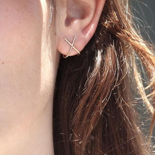 Timlee E111 New Cute Simple Geometry Overlapping Alloy Studs Earrings Personality Accessories Wholesale