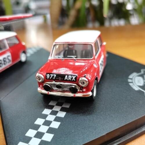 Diecast 1/43Scale 1963 Red Classic Car Racing Simulation Alloy Model Collectible Gift Decoration Display Hot Toys for Boys
