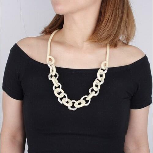 YD&YDBZ Plastic Pearl Circle Long Necklaces Women Current Elastic Rubber Rope Statement Necklace Gothic Sweater Chain Wholesale