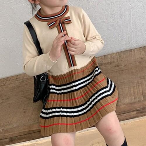 2021 Autumn New Girls Dresses Korean Style Plaid Print Pleated Knitted Dress 1-8 Years Girls Kids Round Neck Bow Clothing