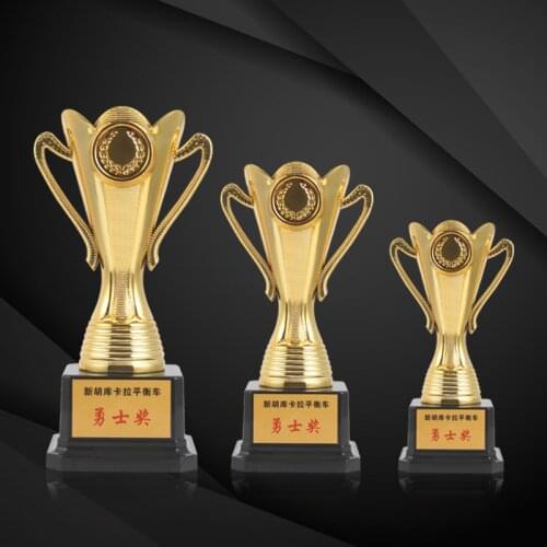Free Customized Trophy Cup Award Trophies Team Sports Gold Plated Trophy Champion Cup Ceremony Competition Craft Souvenir Trofeu