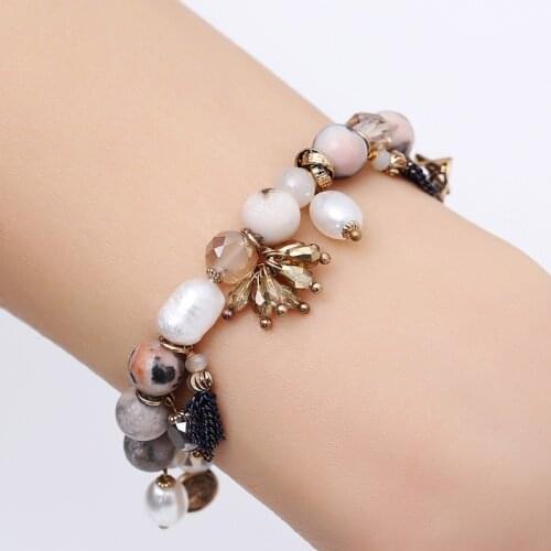 Natural Stone Charms Bracelet for Women Fresh Water Pearl Jewelry Crystal Bead Bracelet Gold Color Metal Tassel Charm Bracelets