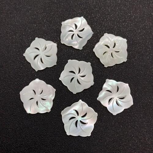 White Flower Hollow Shell Beaded Crafts Womens Necklaces Bracelets Earrings Jewelry Jewelry Wholesale Handmade Creative Gifts