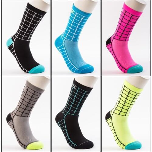 ONE PAIR New Stylish Professional Cycling Socks Antislip Bike Bicycle Racing Exercise Sports Socks Compression Athletic Socks