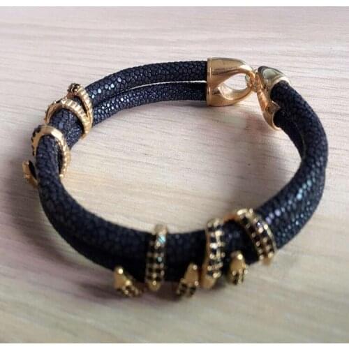 Luxury Atolyestoe Stainless Silver Bracelet Genuine Stingray Leather Bracelet With Claw Clasp Has Gift SW-0066