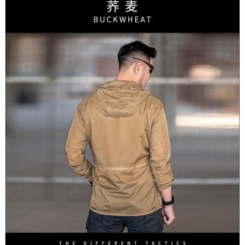 Tactics Mens sports outdoor portable lightweight breathable UV proof sunscreen jacket