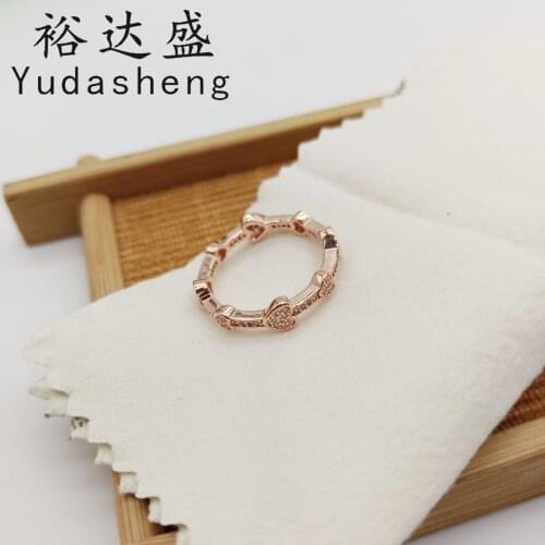 Rose Gold Jewelry Seductive Heart Ring (a Fusion of Retro Charming Stories and Modern Womens Trend Style)