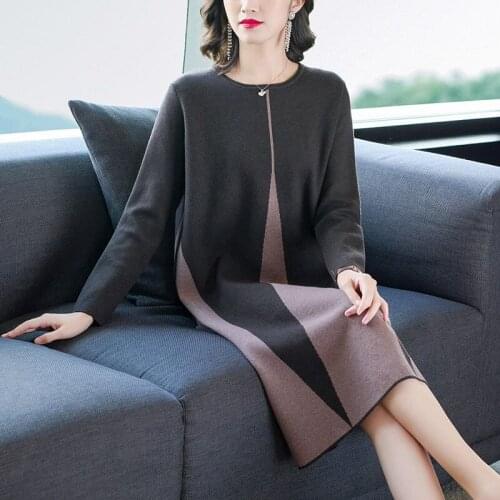 Plus Size Loose Sweater Dress Autumn And Winter New Fashion Hit Colors Mid-Length Knitted Dress Women Casual Wild Pullover y1054