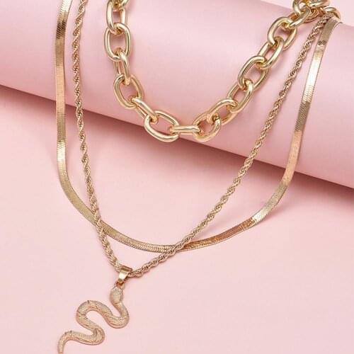 Popular Fashion Necklace Geometry Snake Pendant Women Multilayer Necklace for Party Simple Pendant Multi-layer Necklace Bohemio