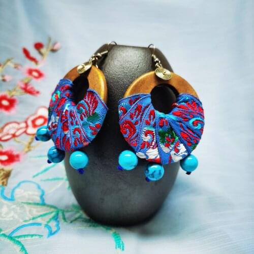 Big brand handmade Chinese wind traditional vinatge classical wood dangle earrings ,New embroidery lace Ethnic fabric earrings