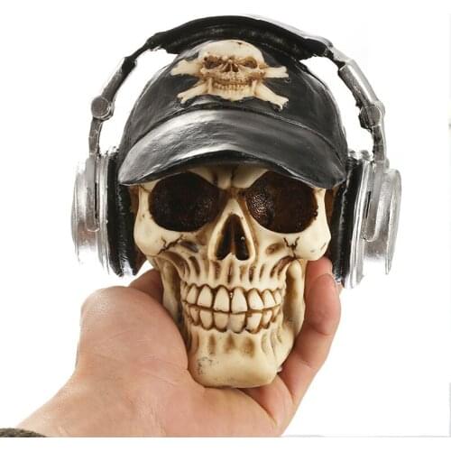 Resin Craft Statues For Decoration Skull Wearing Headphones Music Bar Decoration Creative Skull