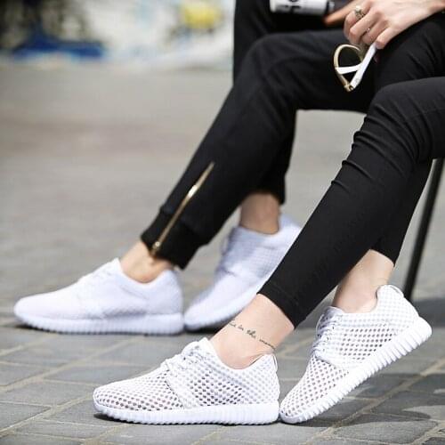 Cheap 2020 Sneakers Women Tennis Shoes Unisex Ultra-light Sneakers Tenis Feminino Four Seasons Men Outdoor Fitness Training Shoe