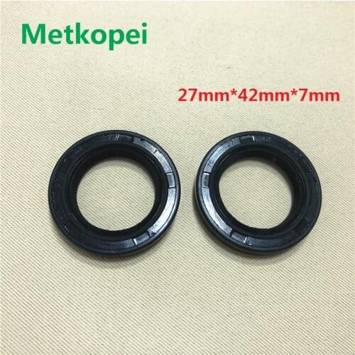 Motorcycle scooter ATV high quality 24*42*7 mm 27x42x7mm oil seal with spring for Moped Dirt Bike GY6 50 125 seal spare part