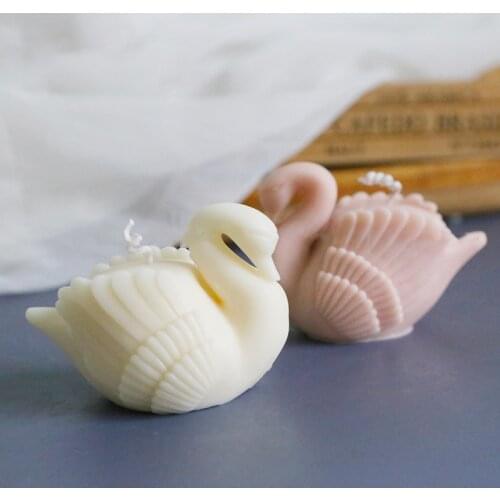 Swan Shape Aromatherapy Candle Mold 3D Animals Wax Candle Silicone Molds Plaster Crafts Decoration Tool