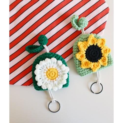 Sweet Flowers Handmade Knitted Key Pack Creative Gift Set for Wool Key Protection Set