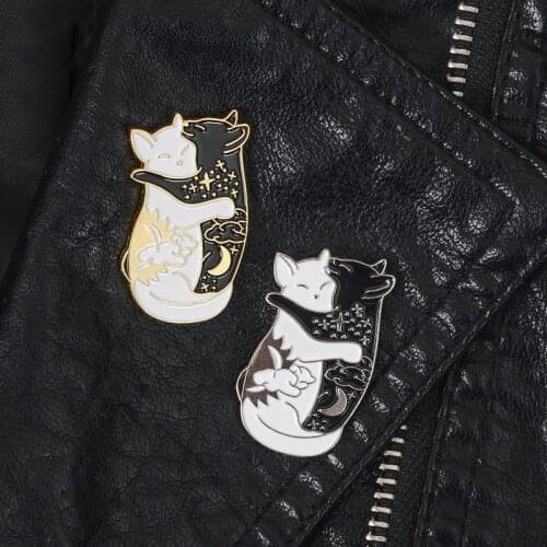 SexeMara Yin Yang Pins Collection ~ Yin-Yang Cat And Yin-Yang Fish Brooches Badges Enamel pins Japanese Fish Jewelry