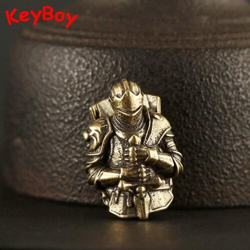 Vintage Brass Crusader Armor Knight EDC Paracord Beads Key Chain Keyrings Charms Pendants DIY Warrior Knife Umbrella Rope Bead