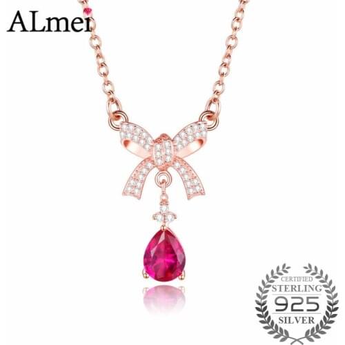Uloveido Necklaces