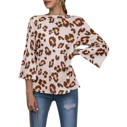 O Neck Women T-Shirt Summer Trumpet Sleeve Fashion Casual Ladies Tops T-Shirt Loose Leopard Printed Tshirt