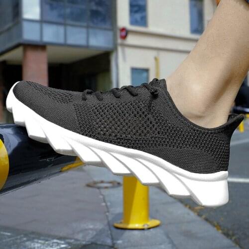 2020 Summer Lace-Up Men Casual Shoes Air Mesh Breathable Sneakers Jogging Sport Shoes Athletic Trainers For Male Shoes NanX278