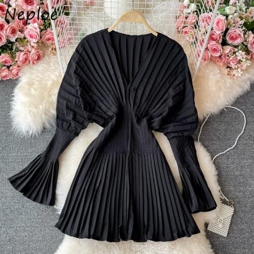 Neploe V Neck Flare Long Sleeve Dress Women Pleat Design Solid Holiday Vestidos Summer 2021 New Robe Temperament
