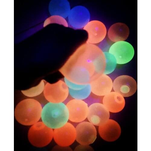 2/4pcs/set Pop Glow In The Dark Relief Toys Decompression Sticky Ball For Children Adult Colorful Wall-Stickable Queeze Toys