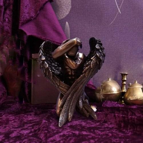 The Fallen Angel Kneel Down Figurine Resin Ornament for Garden Home Art Decoration Accessories can CSV