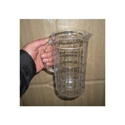 Free shipping Professional Milk Pitcher - Magic Tricks,Magician,Gimmick,Accessory,Mentalism,Stage Magia Toys,Joke,gadget,Fun