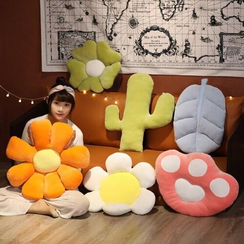 50-80cm Adorable Plants Pillows Stuffed Soft Sunflower Sakura Daisy Flowers Bear Paw Cactus Seat Cushion Props Decoration Gift